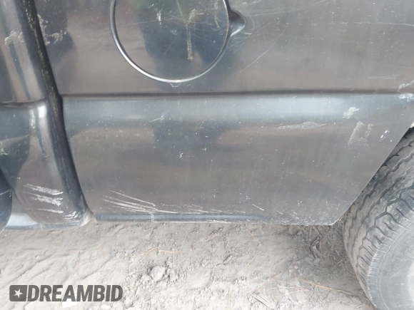 2003 Chevrolet Silverado 1500 with VIN 1GCEK19VX3Z270521, listed as a IAAI auction lot 41954015 with 308,210 mi miles and . Bid and sale history available at DreamBid. Image 6.