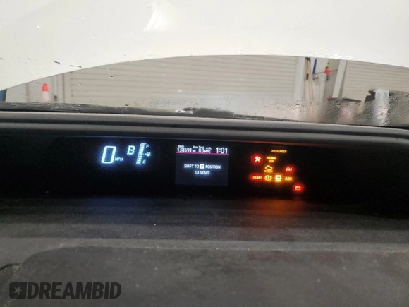2016 Toyota Prius One z VIN JTDKDTB36G1134098, wystawiony jako Copart lot #41469045 z przebiegiem 138 591 mil mil oraz Szkoda całkowita • Salvage title. Historia ofert i sprzedaży dostępna na DreamBid. Obrazek 9.