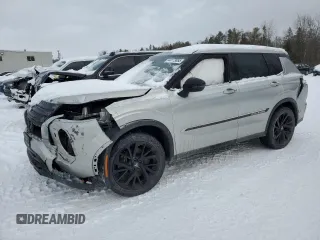 2023 Mitsubishi Outlander SE z VIN JA4J4UA84PZ608558, wystawiony jako Copart lot #44173855 z przebiegiem 76 528 mil mil oraz Szkoda całkowita • Salvage title. Historia ofert i sprzedaży dostępna na DreamBid. Obrazek 1.