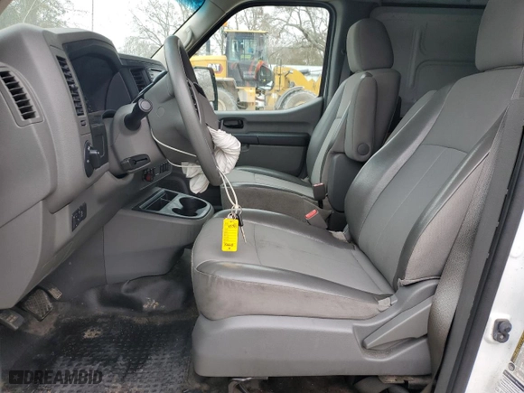 2018 Nissan NV Cargo S with VIN 1N6BF0KM7JN817877, listed as a Copart auction lot 86830064 with 176,156 mi miles and Salvage Title. Bid and sale history available at carsss.com. Image 7.