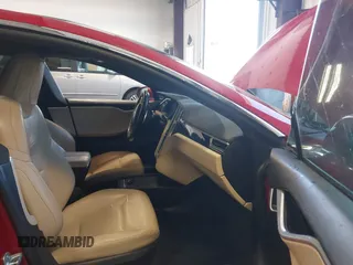 2016 Tesla Model S 90D with VIN 5YJSA1E24GF141543, listed as a IAAI auction lot 42045333 with Not Provided miles and . Bid and sale history available at DreamBid. Image 5.