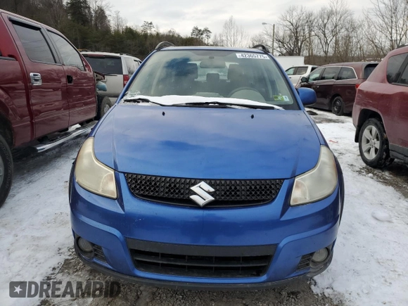 2012 Suzuki SX4 Crossover with VIN JS2YB5A33C6302456, listed as a Copart auction lot 42365775 with 261,670 mi miles and Salvage Title. Bid and sale history available at carsss.com. Image 5.