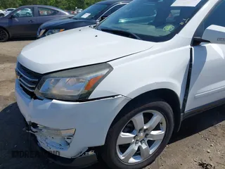 2016 Chevrolet Traverse LT with VIN 1GNKRGKD3GJ254269, listed as a IAAI auction lot 42006283 with 154,586 mi miles. Bid and sale history available at carsss.com. Image 17.