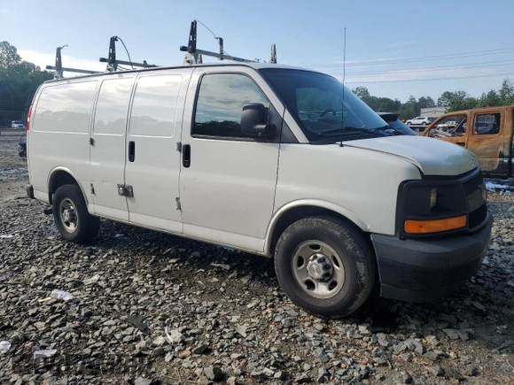 2017 Chevrolet Express Cargo z VIN 1GCWGAFF8H1111733, wystawiony jako Copart lot #55809425 z przebiegiem 99 328 mil mil oraz Szkoda całkowita • Salvage title. Historia ofert i sprzedaży dostępna na DreamBid. Obrazek 4.