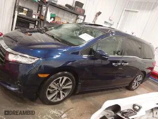 2024 Honda Odyssey Touring with VIN 5FNRL6H88RB032902, listed as a IAAI auction lot 41868511 with 12,621 mi miles. Bid and sale history available at carsss.com. Image 14.