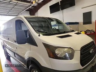 2015 Ford Transit Cargo z VIN 1FTNR1ZM8FKA45398, wystawiony jako IAAI lot #42521006 z przebiegiem 111 526 mil mil oraz . Historia ofert i sprzedaży dostępna na DreamBid. Obrazek 29.