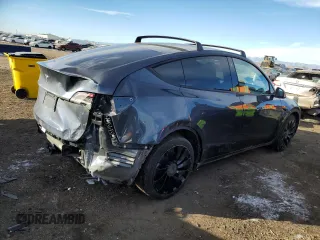 2021 Tesla Model Y Long Range with VIN 5YJYGDEE2MF065398, listed as a Copart auction lot 89352855 with 46,144 mi miles and Salvage Title. Bid and sale history available at DreamBid. Image 3.