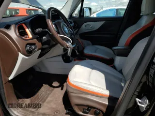 2015 Jeep Renegade Limited with VIN ZACCJBDT4FPB26634, listed as a Copart auction lot 52009035 with 92,995 mi miles and Salvage title. Bid and sale history available at DreamBid. Image 7.