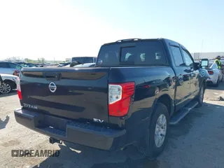 2017 Nissan Titan SV with VIN 1N6AA1E68HN535917, listed as a IAAI auction lot 41974261 with 162,561 mi miles and . Bid and sale history available at DreamBid. Image 4.