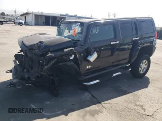 2006 Hummer H3 with VIN 5GTDN136068303260, listed as a Copart auction lot 66730334 with 0 mi miles and Salvage Title. Bid and sale history available at carsss.com. Image 1.
