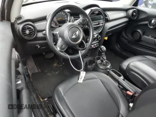2014 MINI Hardtop with VIN WMWXM5C57ET932920, listed as a Copart auction lot 55810575 with 73,151 mi miles and Salvage title. Bid and sale history available at DreamBid. Image 8.