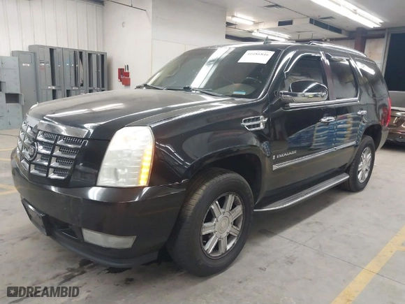 2009 Cadillac Escalade with VIN 1GYFK13279R254685, listed as a IAAI auction lot 40486846 with 187,339 mi miles. Bid and sale history available at carsss.com. Image 2.
