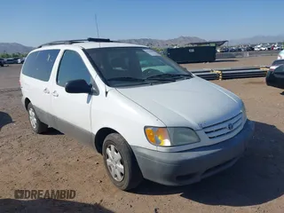 2002 Toyota Sienna CE z VIN 4T3ZF19C52U498204, wystawiony jako IAAI lot #42282885 z przebiegiem 164 446 mil mil oraz . Historia ofert i sprzedaży dostępna na DreamBid. Obrazek 1.
