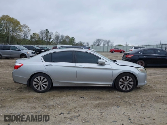 2013 Honda Accord Sdn EX-L with VIN 1HGCR2F86DA114954, listed as a IAAI auction lot 41919216 with 212,819 mi miles. Bid and sale history available at carsss.com. Image 13.