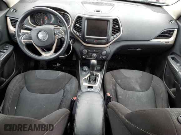 2016 Jeep Cherokee Latitude with VIN 1C4PJMCB9GW130544, listed as a Copart auction lot 45851495 with 147,633 mi miles and Non repairable. Bid and sale history available at DreamBid. Image 8.