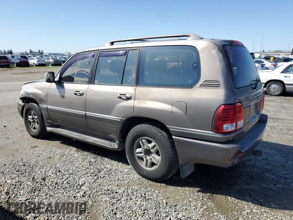 2000 Lexus LX 470 z VIN JT6HT00W9Y0120042, wystawiony jako Copart lot #49644355 z przebiegiem 188 992 mil mil oraz Czysty tytuł • Clean title. Historia ofert i sprzedaży dostępna na DreamBid. Obrazek 2.