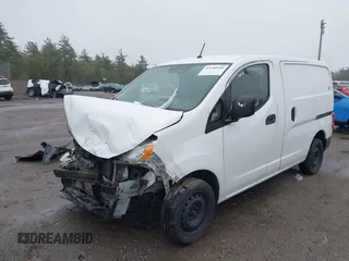2016 Nissan NV200 S with VIN 3N6CM0KN0GK696935, listed as a IAAI auction lot 42190410 with 407,266 mi miles and . Bid and sale history available at DreamBid. Image 18.