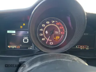 2018 Ferrari 488 z VIN ZFF80AMA2J0229536, wystawiony jako Copart lot #73699714 z przebiegiem 4 120 mil mil oraz Szkoda całkowita • Salvage title. Historia ofert i sprzedaży dostępna na DreamBid. Obrazek 9.