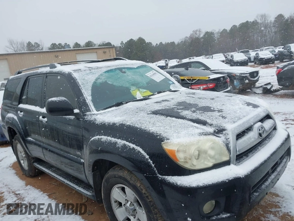 2007 Toyota 4Runner SR5 with VIN JTEZU14R370097985, listed as a IAAI auction lot 41630507 with 222,117 mi miles. Bid and sale history available at carsss.com. Image 13.