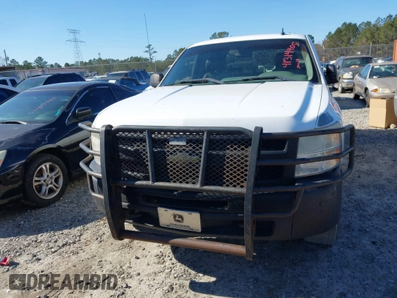 2011 Chevrolet Silverado 1500 with VIN 1GCPKPE36BF220490, listed as a IAAI auction lot 41314405 with 305,691 mi miles and . Bid and sale history available at DreamBid. Image 12.