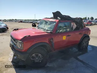 2021 Ford Bronco with VIN 1FMDE5BH1MLB00420, listed as a Copart auction lot 61452524 with 32,260 mi miles and Salvage Title. Bid and sale history available at carsss.com. Image 1.