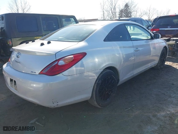 2006 Toyota Camry Solara SE with VIN 4T1CE30P56U656687, listed as a IAAI auction lot 41751810 with 234,904 mi miles. Bid and sale history available at carsss.com. Image 4.
