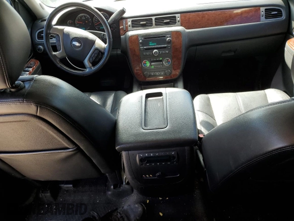 2013 Chevrolet Tahoe LT with VIN 1GNSCBE07DR248842, listed as a Copart auction lot 55423245 with 170,231 mi miles and Salvage title. Bid and sale history available at DreamBid. Image 8.