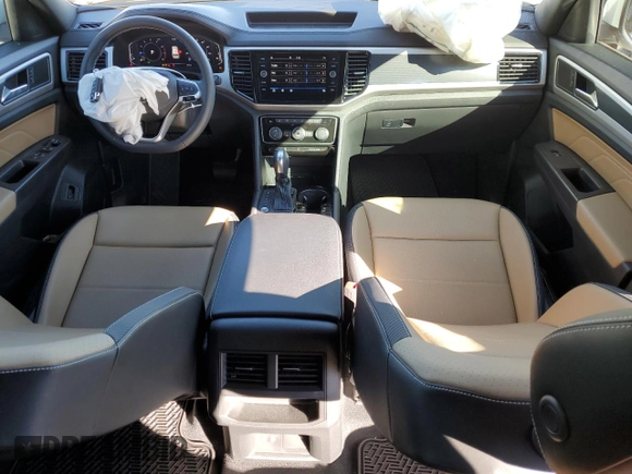 2023 Volkswagen Atlas SE z VIN 1V2WC2CA7PC212807, wystawiony jako Copart lot #78803313 z przebiegiem 8 806 mil mil oraz . Historia ofert i sprzedaży dostępna na DreamBid. Obrazek 8.