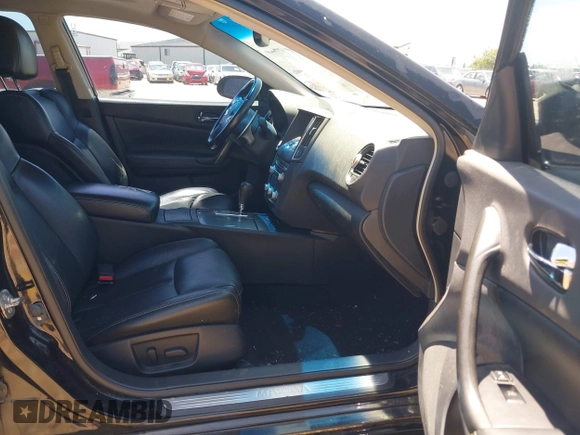 2012 Nissan Maxima SV z VIN 1N4AA5AP6CC811191, wystawiony jako IAAI lot #42322344 z przebiegiem 150 604 mil mil oraz . Historia ofert i sprzedaży dostępna na DreamBid. Obrazek 5.