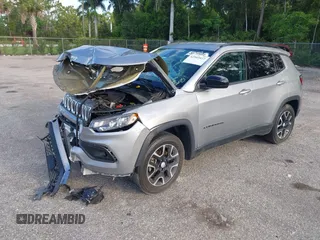 2022 Jeep Compass Latitude with VIN 3C4NJCBB8NT138706, listed as a IAAI auction lot 42503422 with 52,131 mi miles and . Bid and sale history available at DreamBid. Image 18.