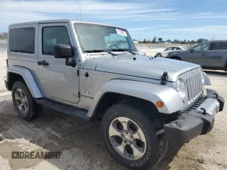 2018 Jeep Wrangler Altitude z VIN 1C4GJWBG4JL925504, wystawiony jako Copart lot #47758655 z przebiegiem 45 804 mil mil oraz Nie do naprawy • Non repairable. Historia ofert i sprzedaży dostępna na DreamBid. Obrazek 4.