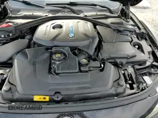 2018 BMW 3 Series 330e with VIN WBA8E1C56JA758788, listed as a Copart auction lot 63487745 with 85,261 mi miles and Salvage title. Bid and sale history available at DreamBid. Image 13.