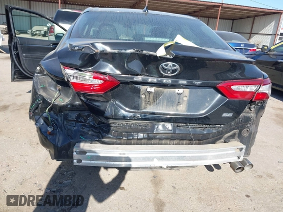 2019 Toyota Camry LE z VIN 4T1B11HK5KU746677, wystawiony jako IAAI lot #41968272 z przebiegiem 78 064 mil mil oraz . Historia ofert i sprzedaży dostępna na DreamBid. Obrazek 6.