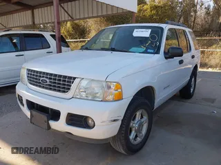 2005 Ford Explorer XLT с VIN 1FMZU63K75ZA02189, выставлен на аукционе IAAI как лот 41390591 с пробегом 225 627 миль миль и . История ставок и продаж доступна на DreamBid. Изображение 2.