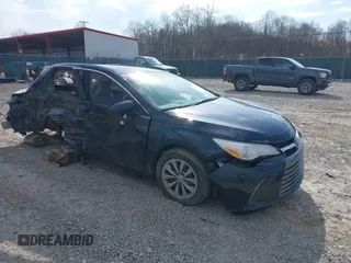 2017 Toyota Camry XLE z VIN 4T1BF1FK8HU432244, wystawiony jako IAAI lot #39086946 z przebiegiem 75 566 mil mil oraz . Historia ofert i sprzedaży dostępna na DreamBid. Obrazek 1.