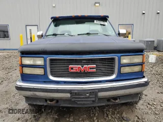 1994 GMC Sierra 1500 with VIN 1GTEK14K4RE538279, listed as a Copart auction lot 84693154 with 208,407 mi miles and Non Repairable. Bid and sale history available at DreamBid. Image 5.