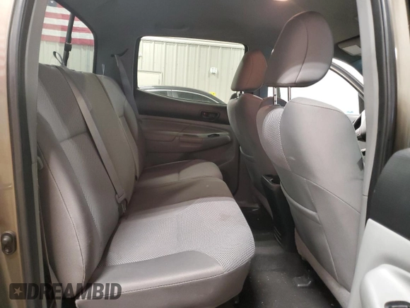 2013 Toyota Tacoma with VIN 3TMLU4EN1DM108966, listed as a Copart auction lot 60998825 with 171,583 mi miles and Clean title. Bid and sale history available at DreamBid. Image 10.