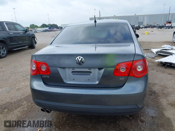 2010 Volkswagen Jetta S with VIN 3VWJZ7AJ0AM019069, listed as a IAAI auction lot 42149448 with 201,157 mi miles and . Bid and sale history available at DreamBid. Image 16.