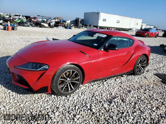 2021 Toyota Supra 2.0 z VIN WZ1DB2C0XMW043722, wystawiony jako Copart lot #82909334 z przebiegiem Nie podano mil oraz Szkoda całkowita • Salvage title. Historia ofert i sprzedaży dostępna na DreamBid. Obrazek 1.