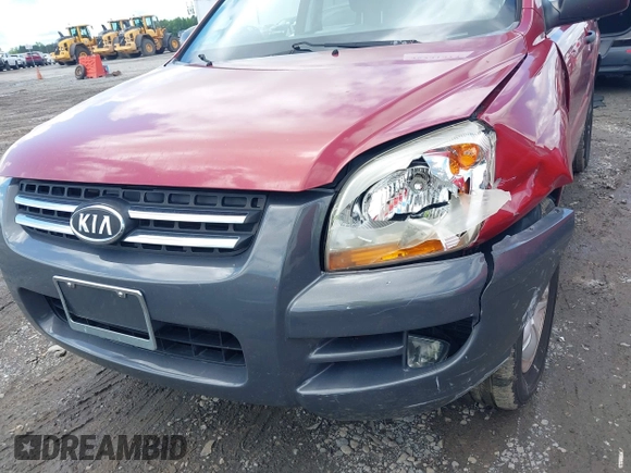 2006 Kia Sportage LX with VIN KNDJF723567236257, listed as a IAAI auction lot 42241914 with 185,503 mi miles and . Bid and sale history available at DreamBid. Image 13.