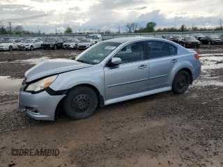 2012 Subaru Legacy Premium z VIN 4S3BMAC68C1013483, wystawiony jako Copart lot #55969925 z przebiegiem 148 321 mil mil oraz Szkoda całkowita • Salvage title. Historia ofert i sprzedaży dostępna na DreamBid. Obrazek 1.