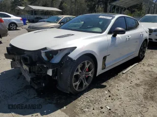 2020 Kia Stinger GT1 with VIN KNAE45LC3L6084746, listed as a Copart auction lot 47030915 with 72,461 mi miles and Salvage Title. Bid and sale history available at carsss.com. Image 1.