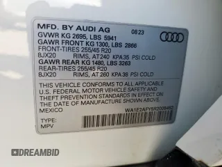2024 Audi Q5 S line Premium Plus z VIN WA1E2AFY5R2005452, wystawiony jako Copart lot #58504615 z przebiegiem 12 735 mil mil oraz Szkoda całkowita • Salvage title. Historia ofert i sprzedaży dostępna na DreamBid. Obrazek 14.