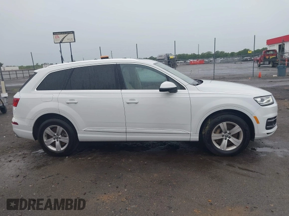 2018 Audi Q7 Premium Plus with VIN WA1LHAF70JD015988, listed as a IAAI auction lot 42213019 with 156,124 mi miles and . Bid and sale history available at DreamBid. Image 13.