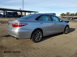 2017 Toyota Camry XLE with VIN 4T1BF1FK8HU695043, listed as a Copart auction lot 86622014 with 430,107 mi miles and Salvage Title. Bid and sale history available at carsss.com. Image 3.