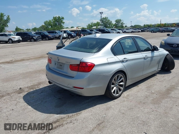 2014 BMW 3 Series 328i xDrive with VIN WBA3B5C52EP540568, listed as a IAAI auction lot 42646651 with 279,879 mi miles and . Bid and sale history available at DreamBid. Image 4.