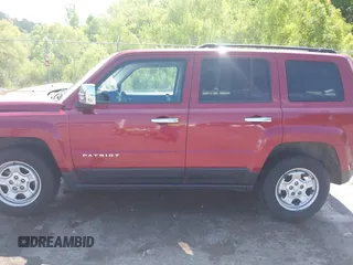 2016 Jeep Patriot Sport z VIN 1C4NJPBAXGD513390, wystawiony jako IAAI lot #42254500 z przebiegiem 178 813 mil mil oraz . Historia ofert i sprzedaży dostępna na DreamBid. Obrazek 15.