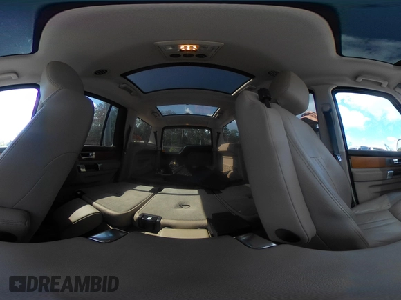 2013 Land Rover LR4 HSE with VIN SALAG2D46DA688409, listed as a IAAI auction lot 42220645 with 156,502 mi miles and . Bid and sale history available at DreamBid. Image 18.