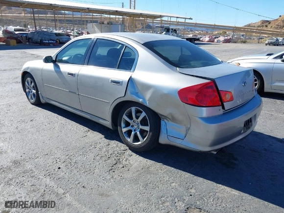 2005 Infiniti G35 Sedan with VIN JNKCV51E35M213691, listed as a IAAI auction lot 41033610 with NaN miles. Bid and sale history available at carsss.com. Image 3.