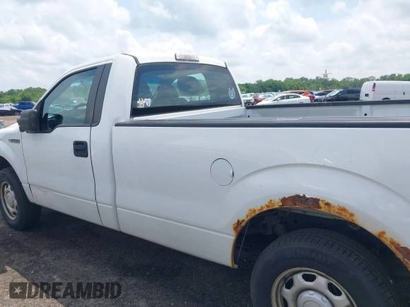 2013 Ford F-150 XL with VIN 1FTMF1CM4DKD91572, listed as a IAAI auction lot 42620716 with 235,790 mi miles and . Bid and sale history available at DreamBid. Image 14.